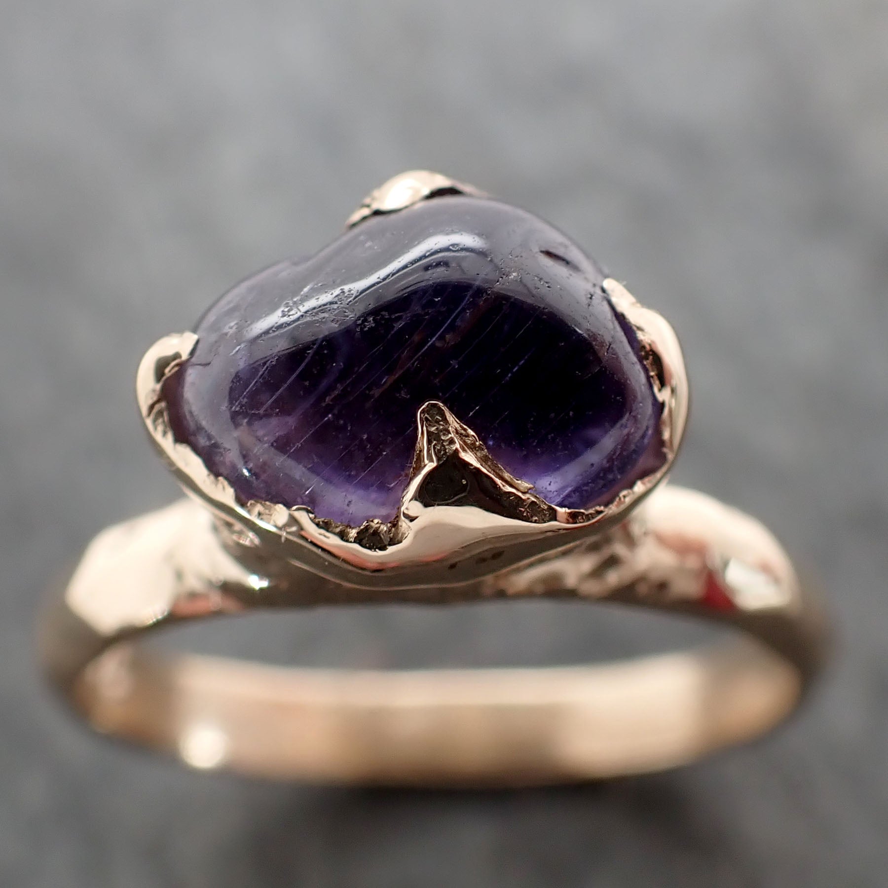Sapphire tumbled 14k yellow gold Solitaire purple tumbled gemstone ring 2844