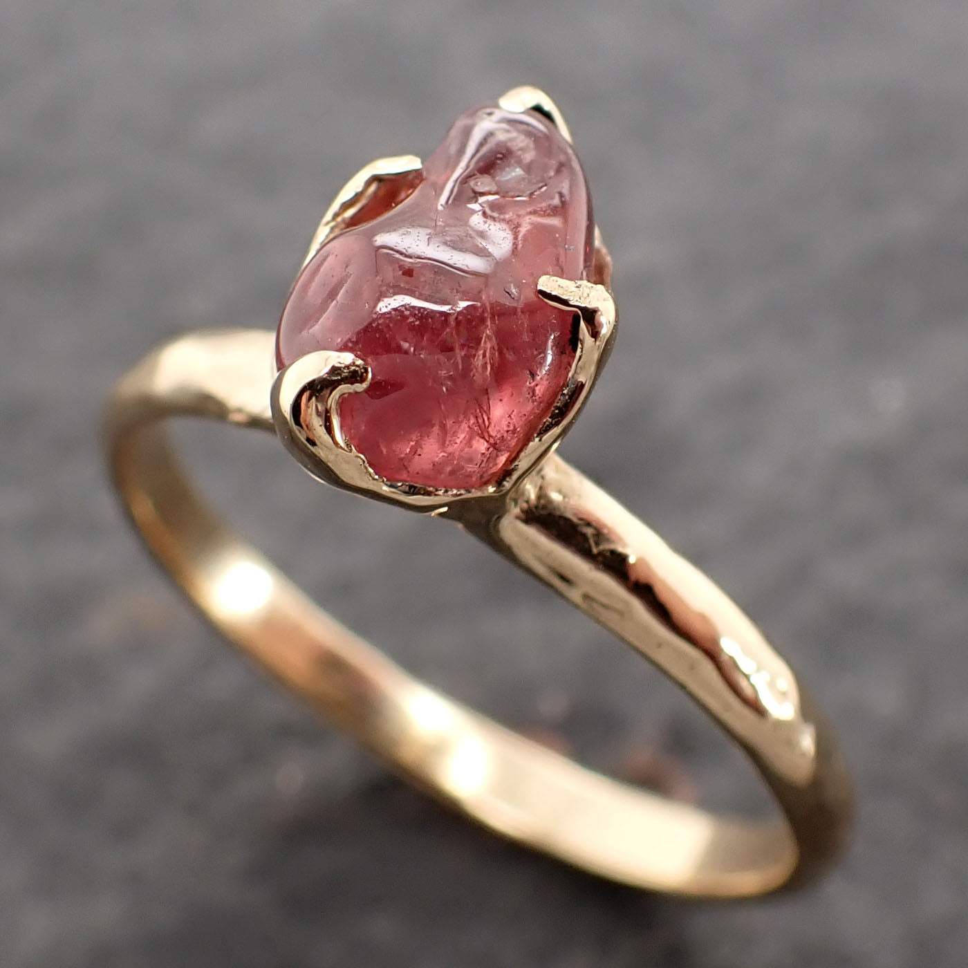 Sapphire tumbled pink tumbled yellow 18k gold Solitaire gemstone ring 2637