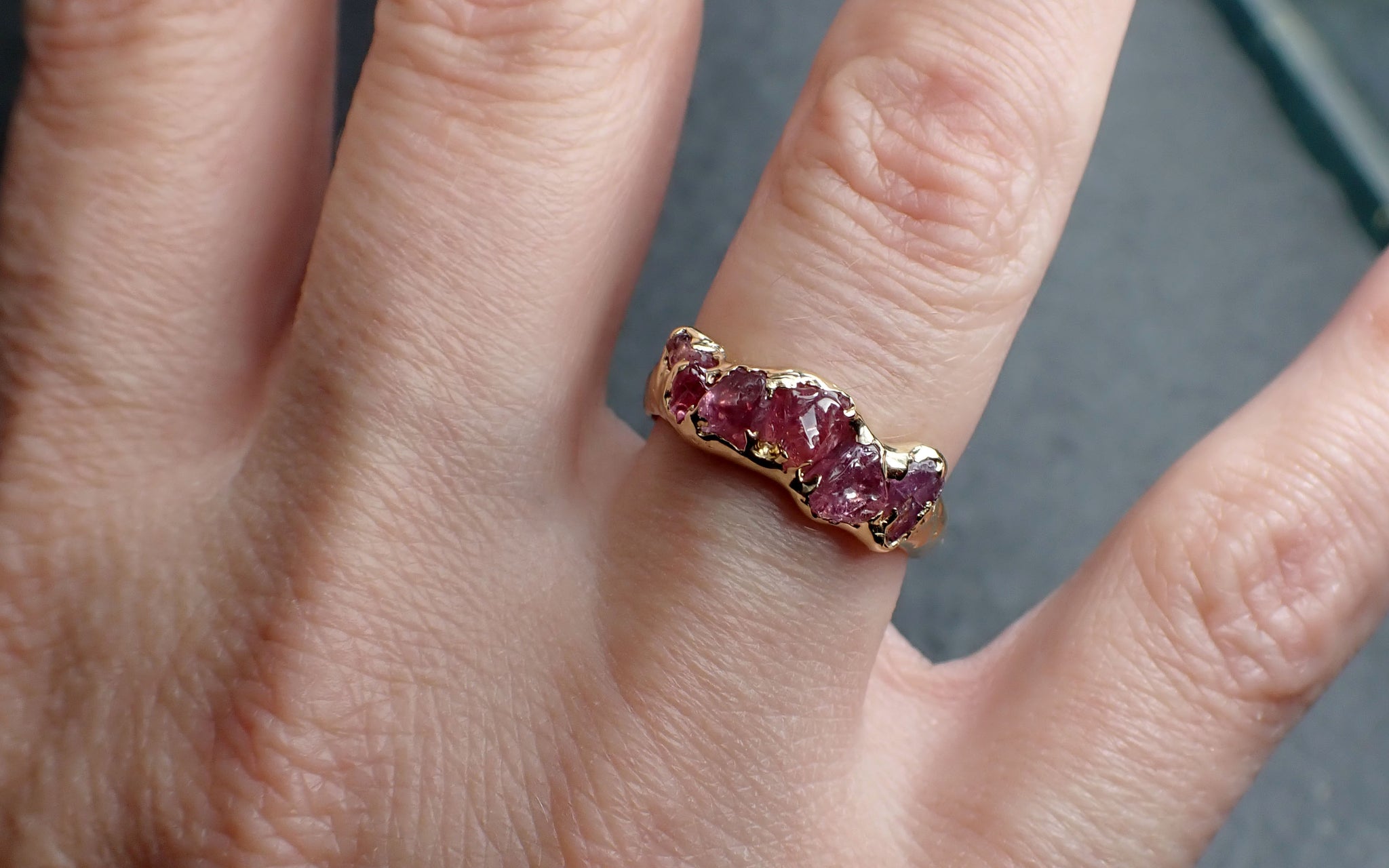 Sapphire tumbled pink tumbled yellow 18k gold multi stone gemstone band 2656