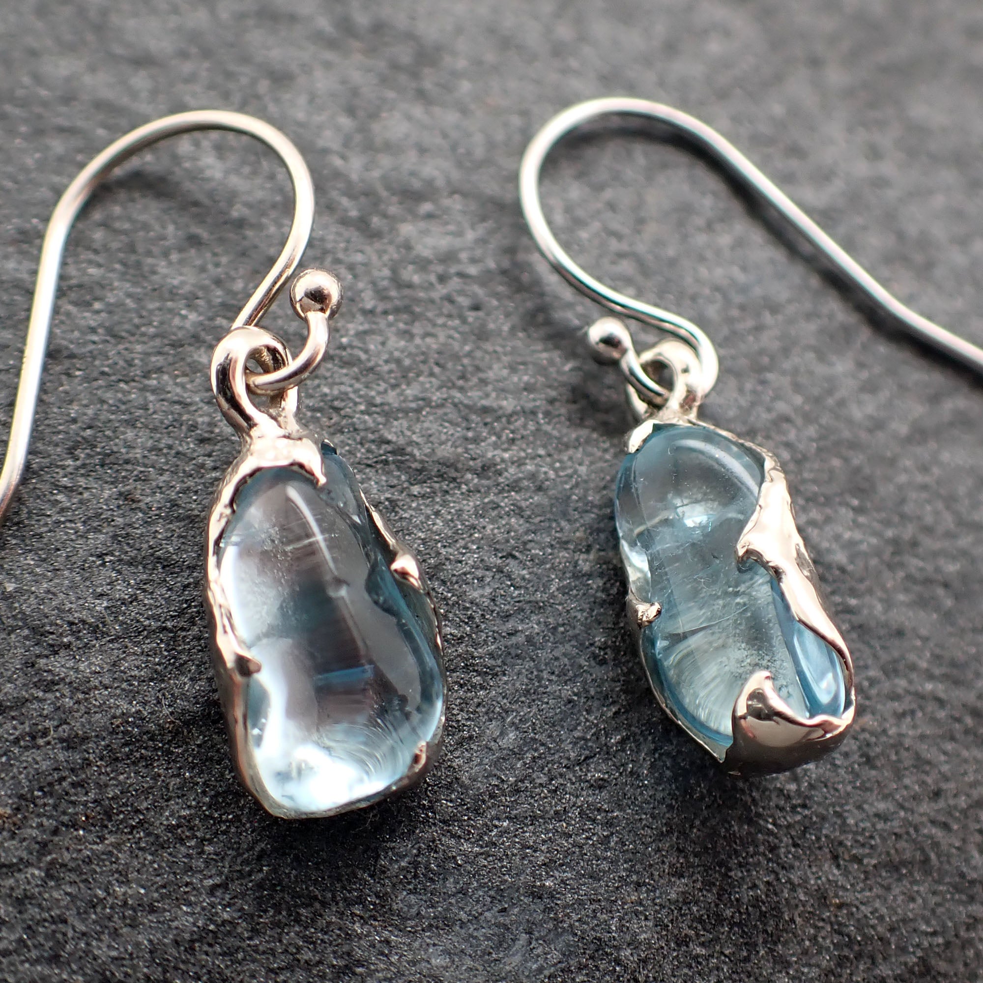 aquamarine pebble candy earrings dangle white 14k 2743 Alternative Engagement