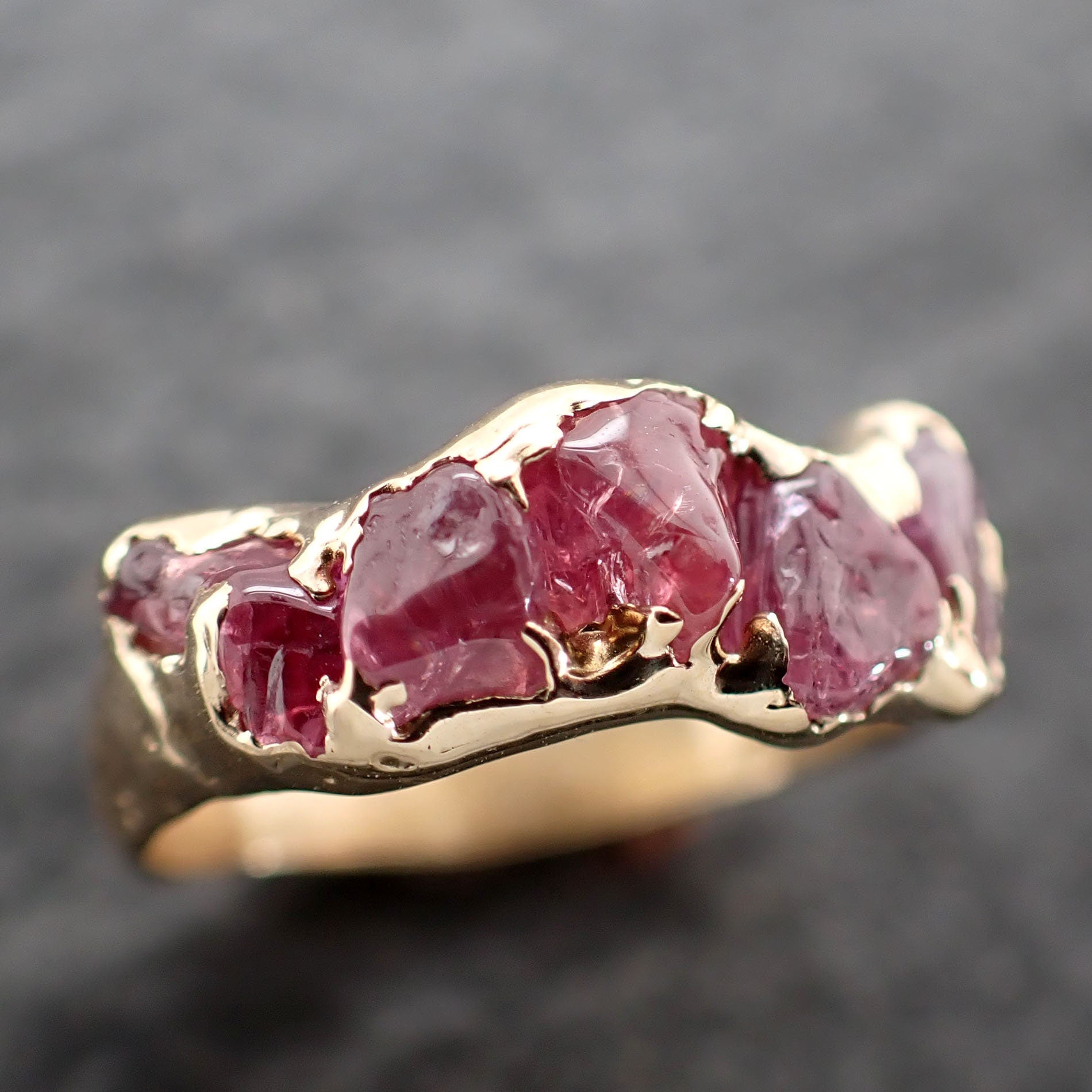 Sapphire tumbled pink tumbled yellow 18k gold multi stone gemstone band 2656