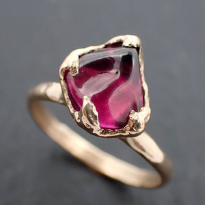 Garnet tumbled red 14k gold Solitaire gemstone ring 3490
