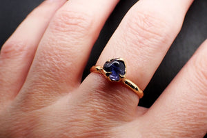 Sapphire tumbled yellow 18k gold Solitaire blue tumbled gemstone ring 3504