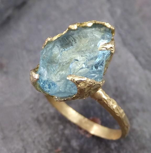 Raw Uncut Aquamarine Ring Solid 18K Gold Birthstone wedding engagement Rough Gemstone Ring Statement Ring Stacking Ring - by Angeline