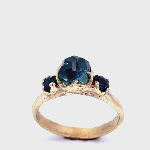 Partially faceted blue Montana Sapphire and fancy sapphires 18k Yellow Gold Engagement Wedding Ring Gemstone Ring Multi stone Ring 3279