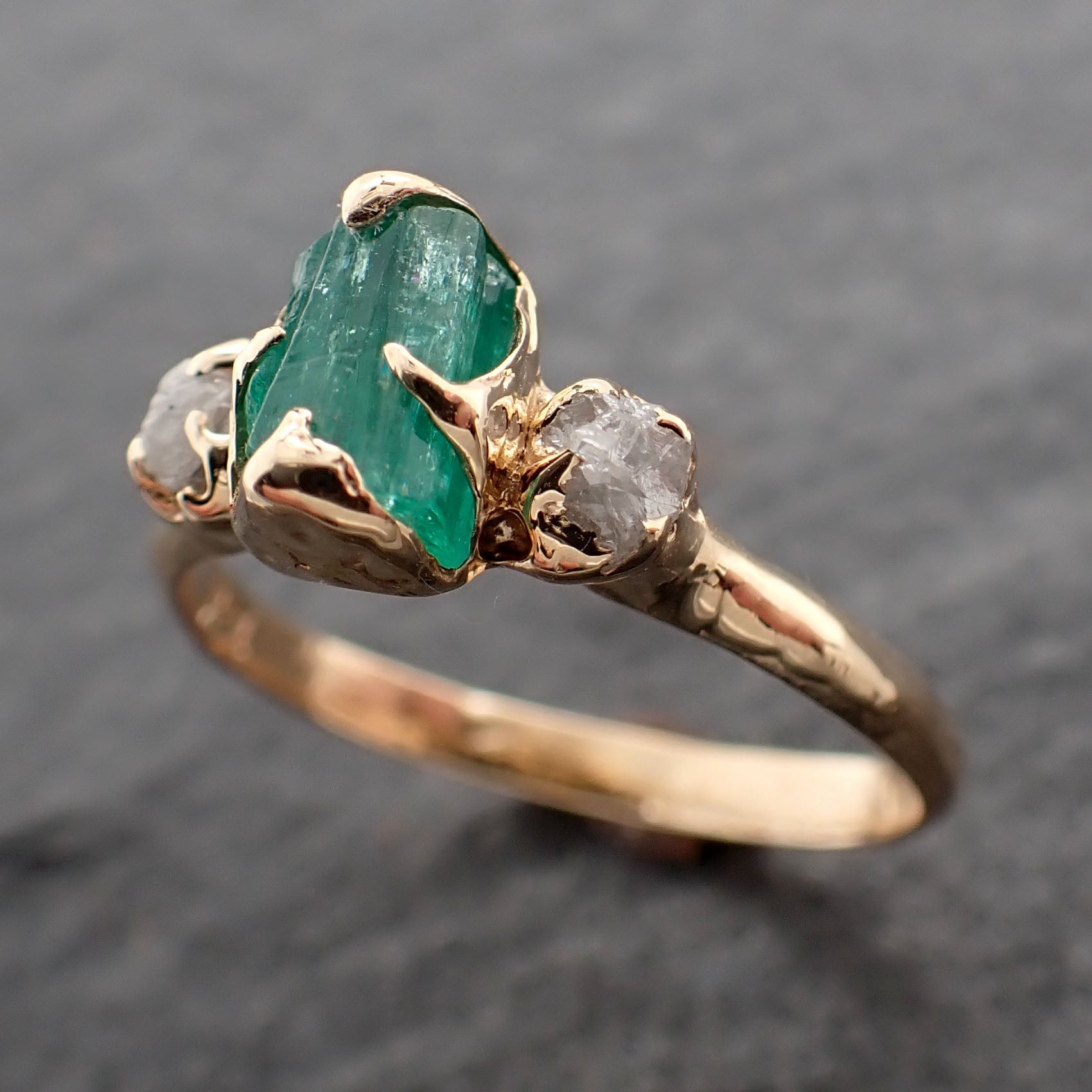 Three raw Stone Diamond and Emerald Engagement Ring 18k Gold Multi stone Wedding Ring Uncut Birthstone Stacking Ring Rough Diamond Ring 2417