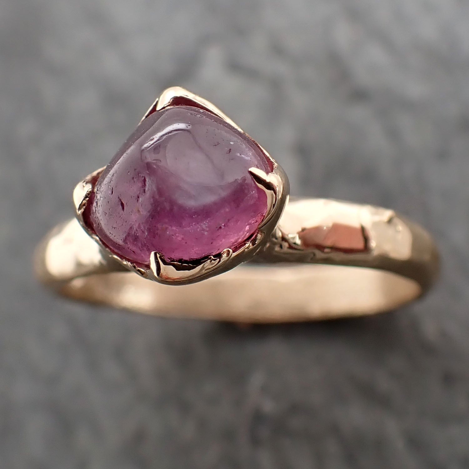 Sapphire Pebble candy 18k yellow gold Solitaire pink polished gemstone ring 2800