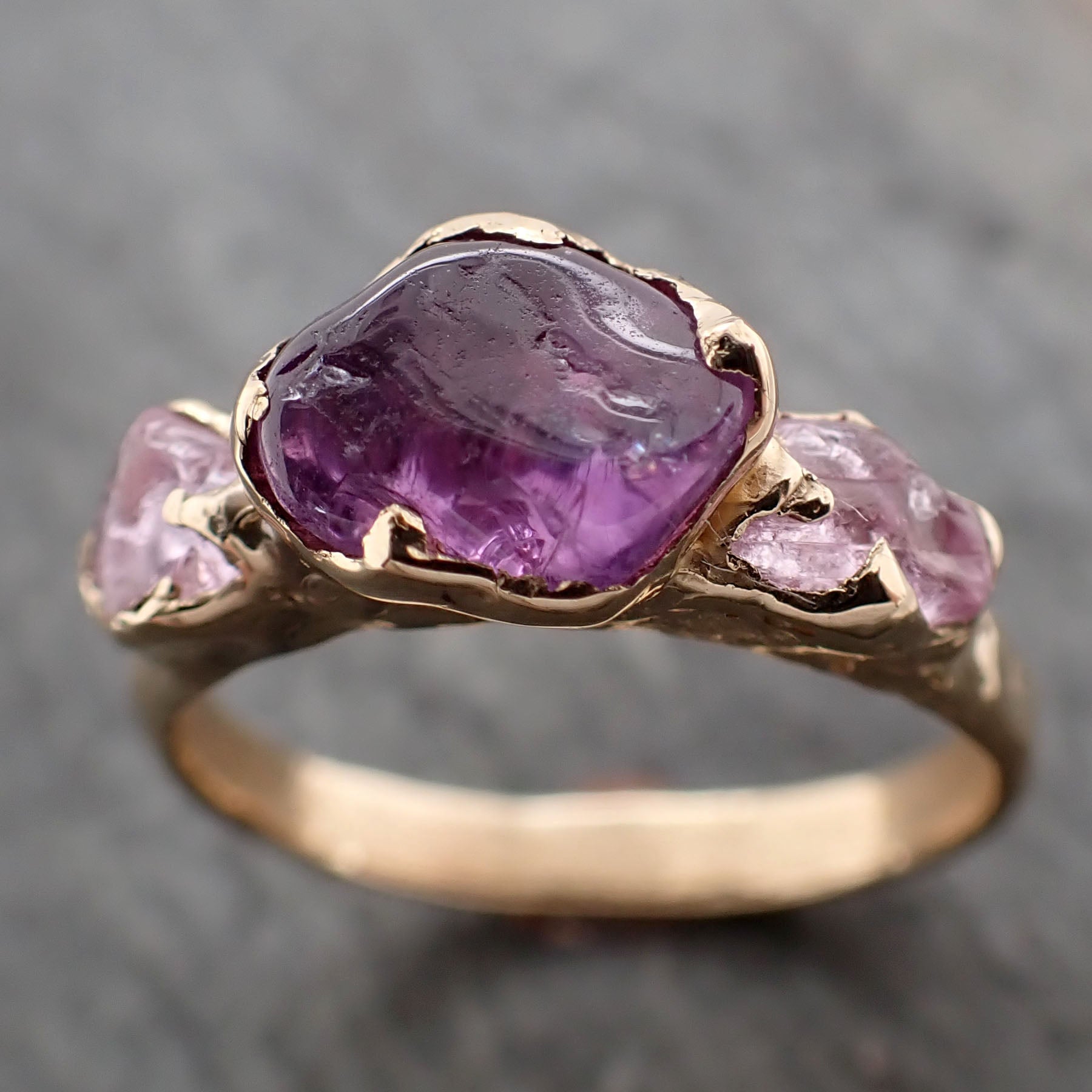 Sapphire Pebble candy purple and pink polished 18k yellow gold multi stone gemstone ring 2809