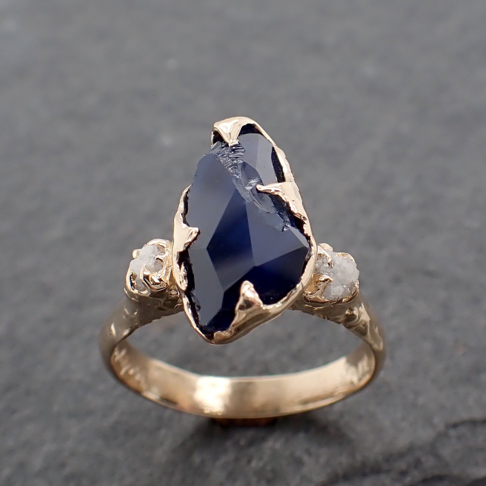 Buy quality Silver 925 royal blue stone ring sr925-105 in Ahmedabad