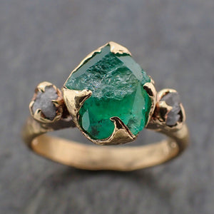 Partially faceted Three Stone Emerald rough diamond Engagement Gemstone Ring 18k gold Multi stone Wedding Birthstone Ring byAngeline 2214