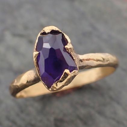 Partially faceted Purple Sapphire Solitaire 18k yellow Gold Engagement Wedding One Of a Kind blue Gemstone Ring 2231
