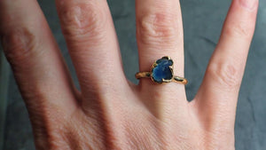 Partially faceted Blue Sapphire Solitaire 18k yellow Gold Engagement Wedding One Of a Kind blue Gemstone Ring 2230