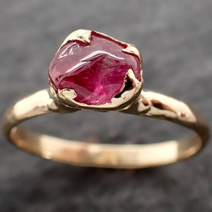 Sapphire Pebble candy pink polished 18k yellow gold Solitaire gemstone ring 2634