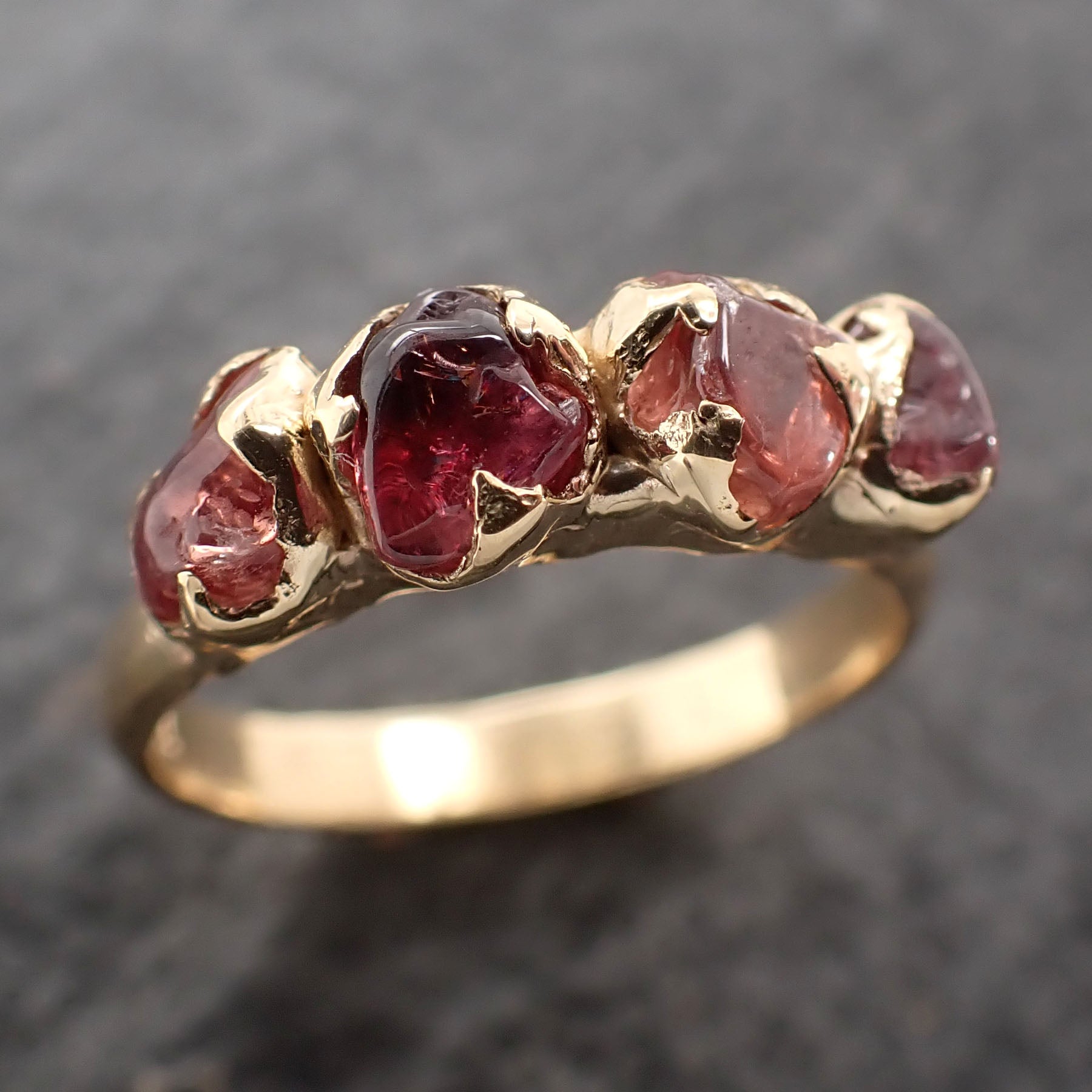 Sapphire Pebble candy purple polished 18k yellow gold multi stone gemstone ring 2664