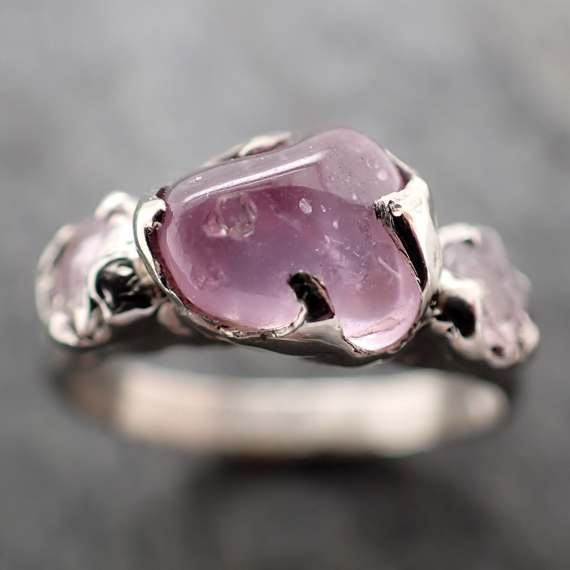 Pink Sapphire tumbled polished White 14k gold multi stone gemstone ring 2884