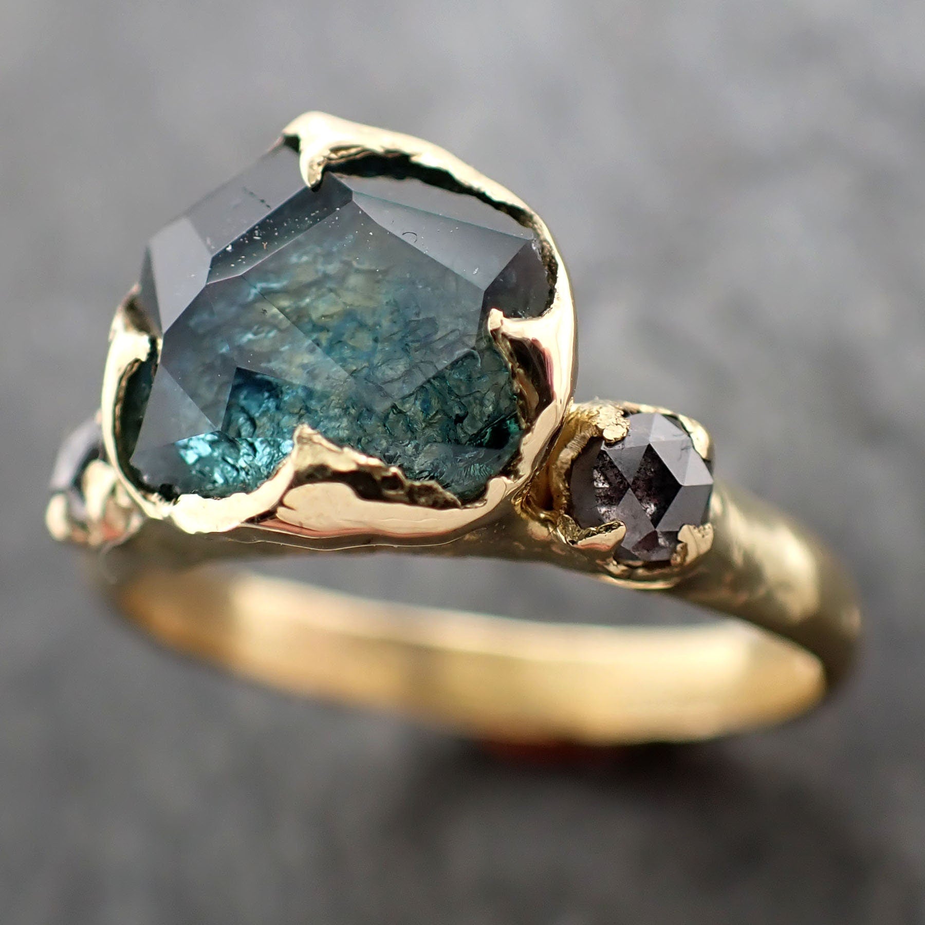 Partially faceted blue green Montana Sapphire and fancy Diamonds 18k Yellow Gold Engagement Wedding Ring Gemstone Ring Multi stone Ring 2900