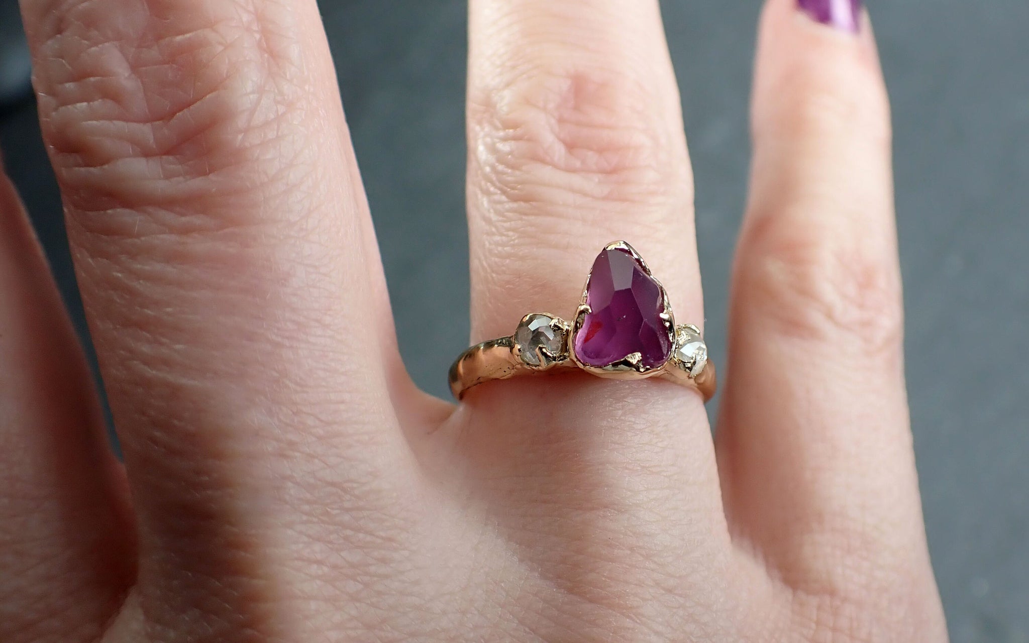 Partially faceted Pink Sapphire and fancy Diamonds 18k Yellow Gold Engagement Wedding Gemstone Multi stone Ring 2906