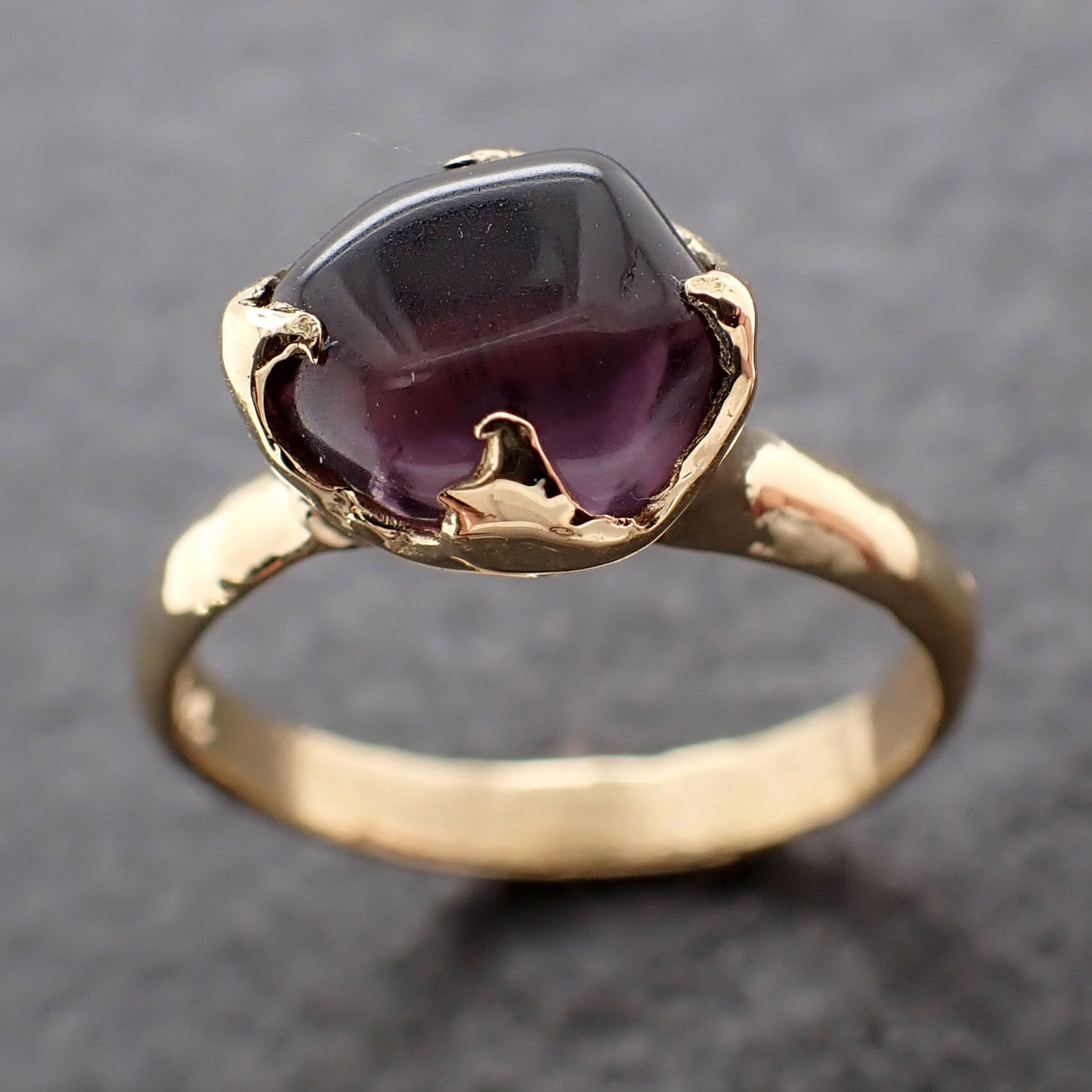 Tumbled purple Garnet 14k gold Solitaire Cocktail Statement gemstone ring 3059