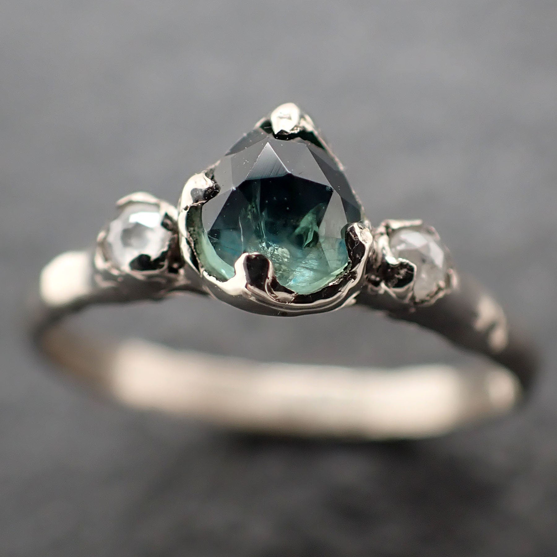 GIA Certified 2.03 carats Vivid Cornflower Blue Sapphire & Diamond Halo  Pavé Engagement Ring - Thai Native Gems - Trustworthy Gemstone Diamond  Custom Jeweler